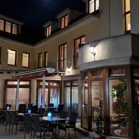 Fertőd Hotel Patonai מראה חיצוני תמונה