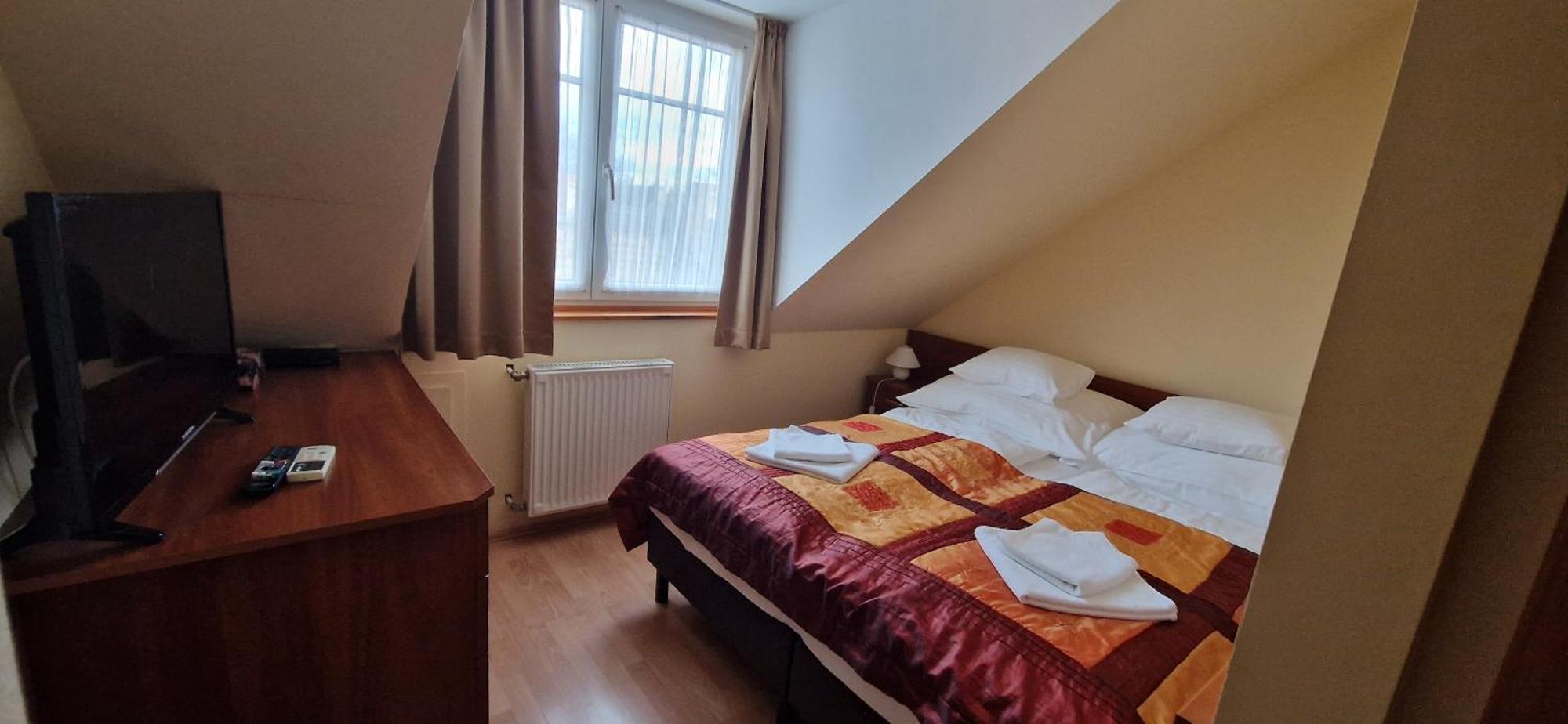 Fertőd Hotel Patonai מראה חיצוני תמונה